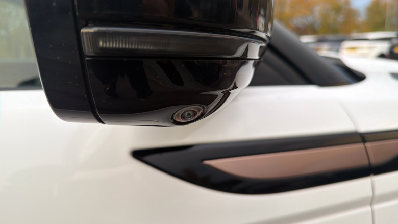 Land Rover Range Rover Evoque 2.0 D165 R-Dynamic S 5dr 2WD Diesel Hatchback